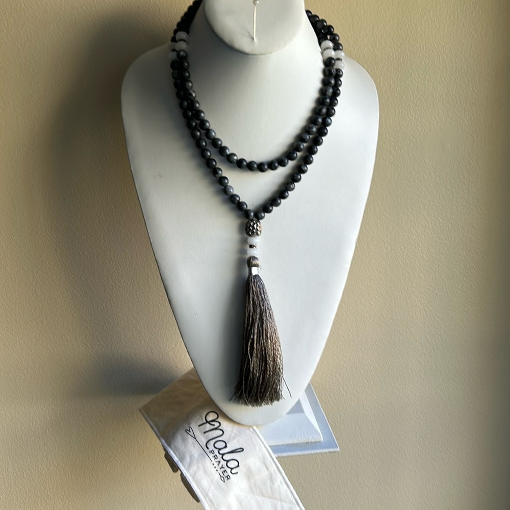 Mala prayer necklace made of Labradorite